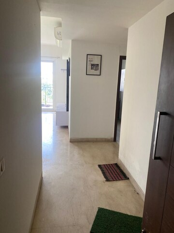 Room in 3 BHK Apartment at Puri Anand Villas Phase II, Sector 81 – for Rent