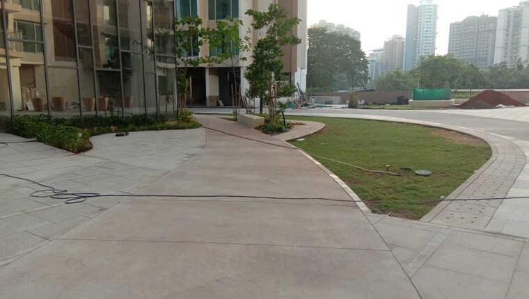  Parking, kalpataru-paramount-b 2 Bedroom 672 Sq.Ft. Apartment In Kapur Bawdi Thane 9598591