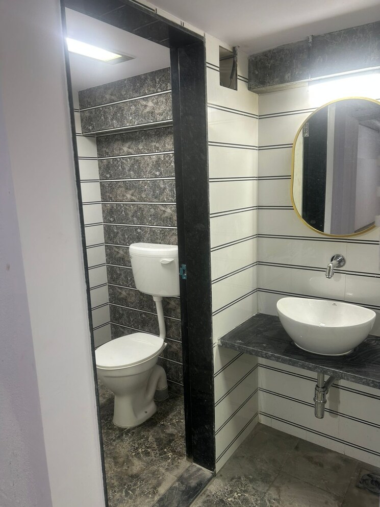 Bathroom, goregaon east Commercial Warehouse 2500 Sq.Ft. In Goregaon East Mumbai 9599180