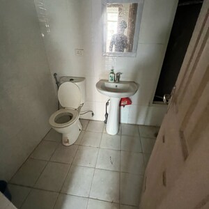 Bathroom in 2.5 BHK Apartment at Supertech Cape Town, Sector 74 – for Rent