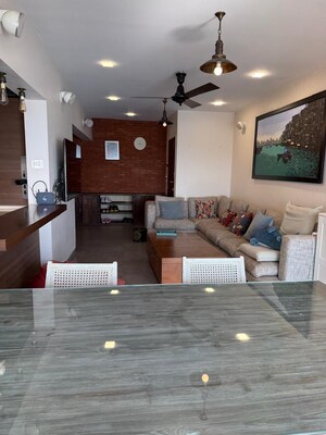 Living Room in 2 BHK Apartment at Sagar Sangeet CHS Colaba, Colaba – for Rent