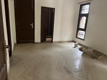 3 BHK Builder Floor For Rent in Sector 21