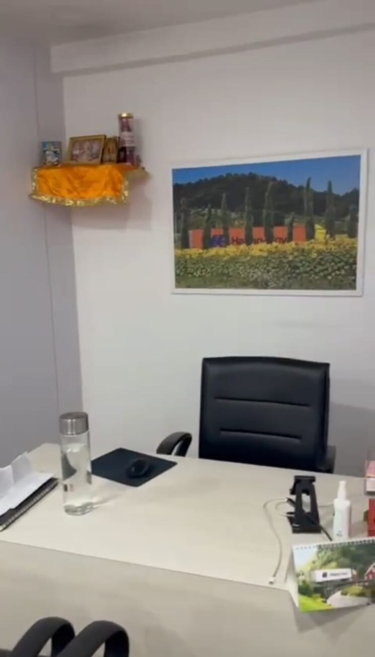 Team Area, sankalp-iconic-tower Commercial Office Space 1181 Sq.Ft. In Sanidhya Ahmedabad 9599210