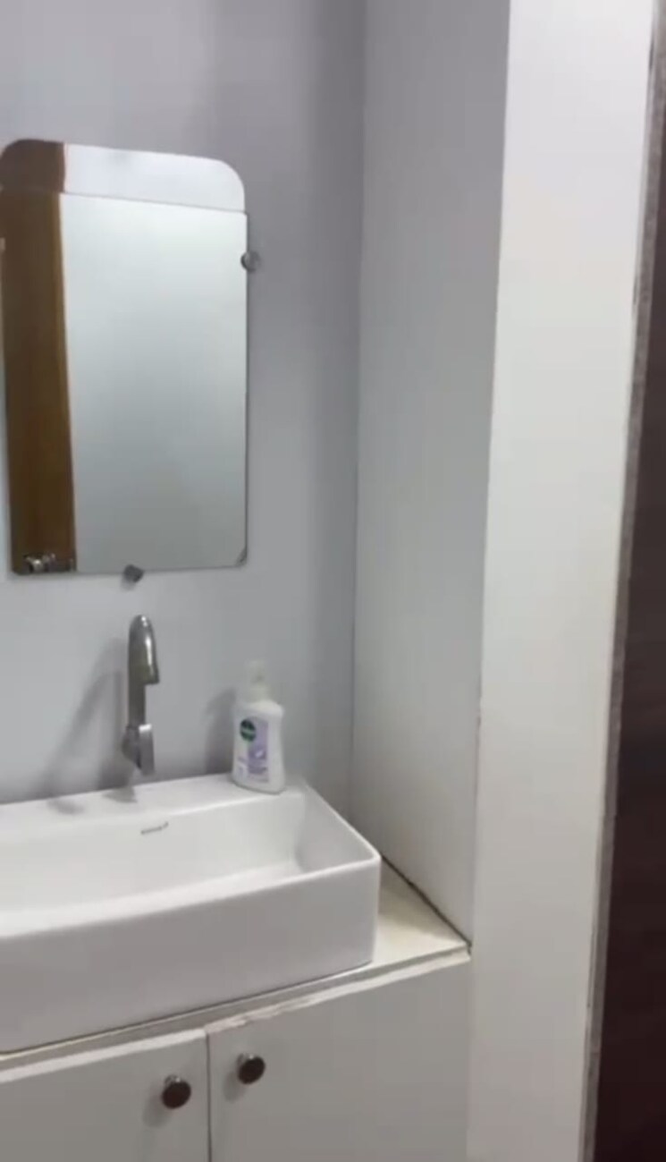 Bathroom, sankalp-iconic-tower Commercial Office Space 1181 Sq.Ft. In Sanidhya Ahmedabad 9599210