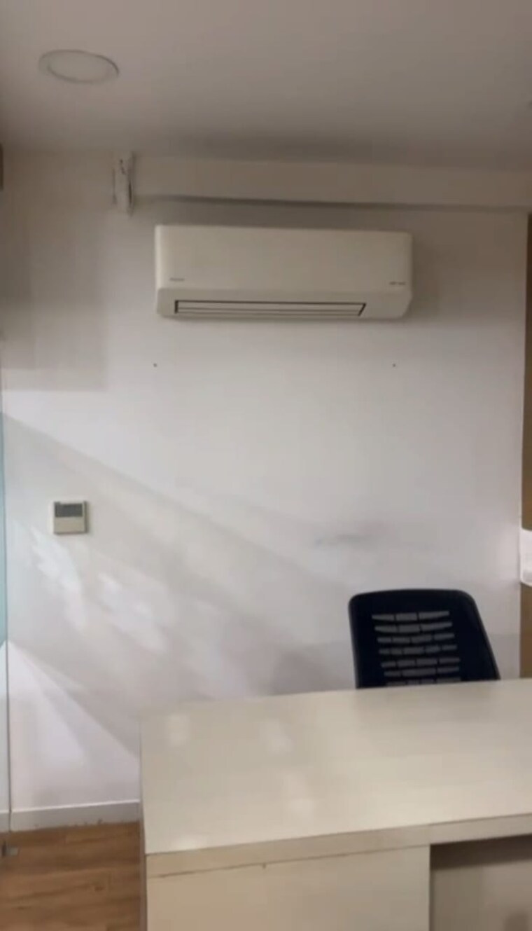 Other, sankalp-iconic-tower Commercial Office Space 1181 Sq.Ft. In Sanidhya Ahmedabad 9599210