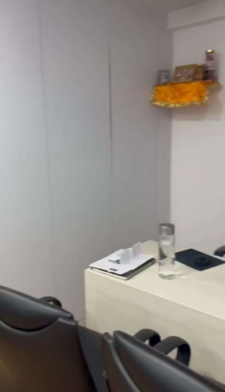 Team Area, sankalp-iconic-tower Commercial Office Space 1181 Sq.Ft. In Sanidhya Ahmedabad 9599210