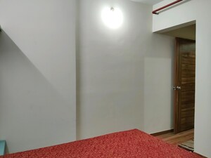 Room in 2 BHK Apartment at Maha Ganpati, Subhash Nagar – for Rent