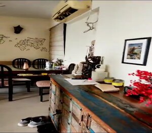 Living Room in 3 BHK Apartment at Sewri – for Sale