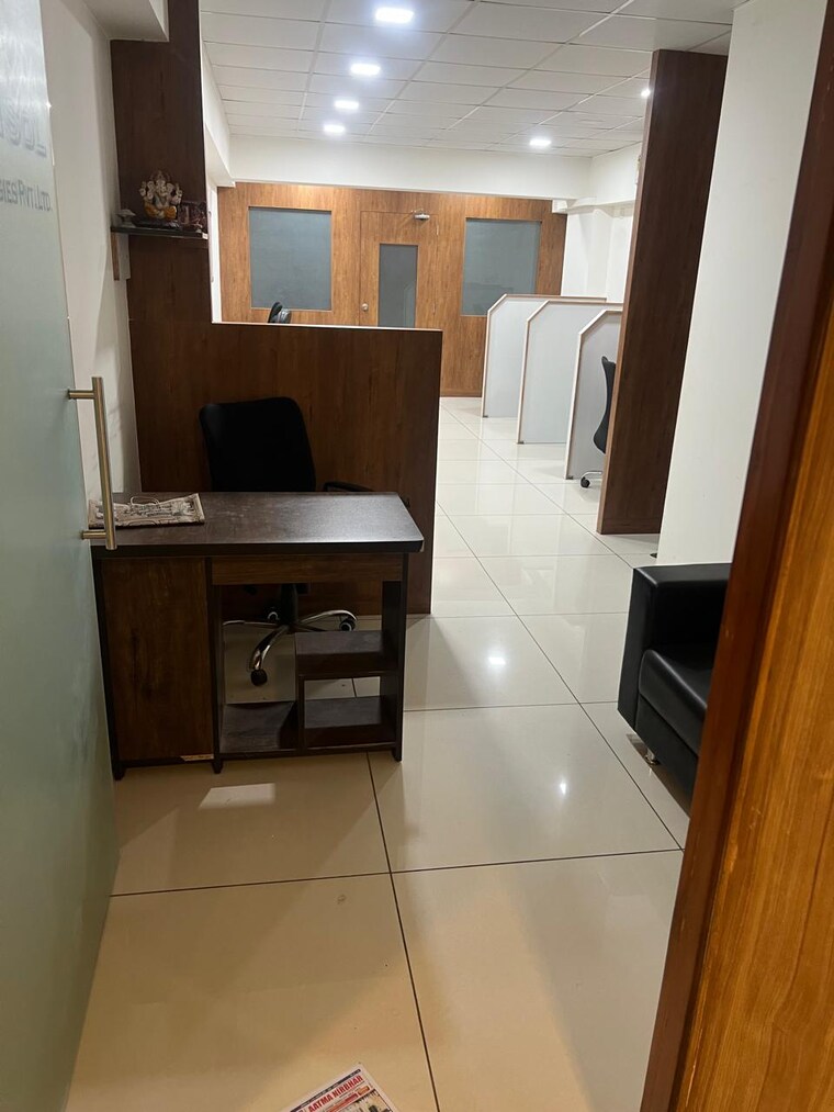 Kitchen, science city Commercial Office Space 900 Sq.Ft. In Science City Ahmedabad 9599784