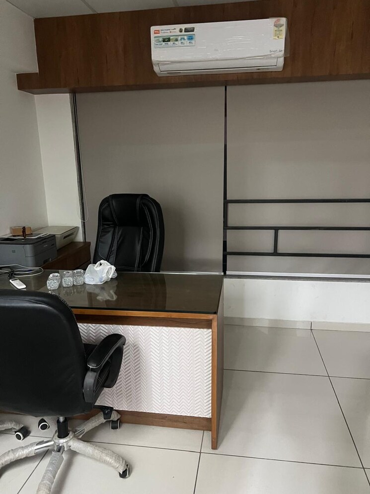 Kitchen, science city Commercial Office Space 900 Sq.Ft. In Science City Ahmedabad 9599784