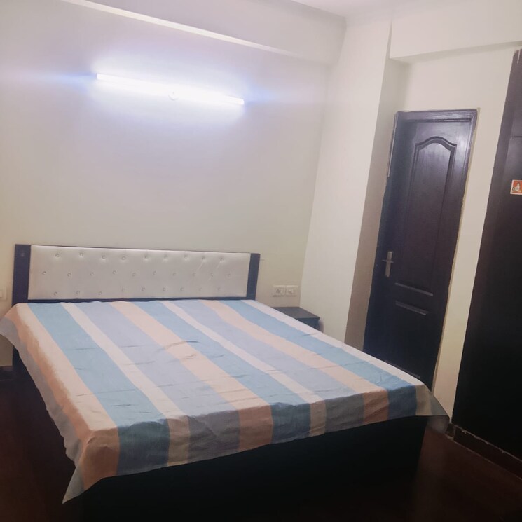 Bedroom, gardenia-golf-city 2 Bedroom 950 Sq.Ft. Apartment In Sector 75 Noida 9599796