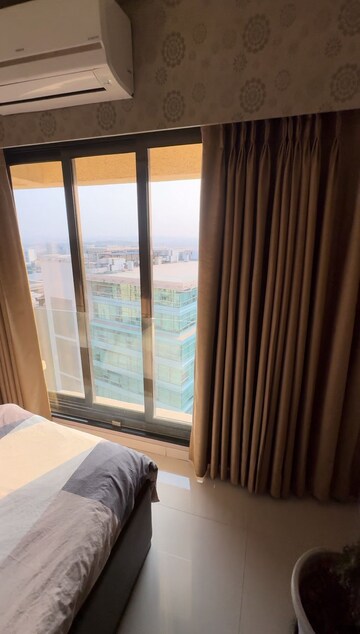 Room in 1 BHK Apartment at Bhartiya Nikoo Homes, Thanisandra Main Road – for Rent