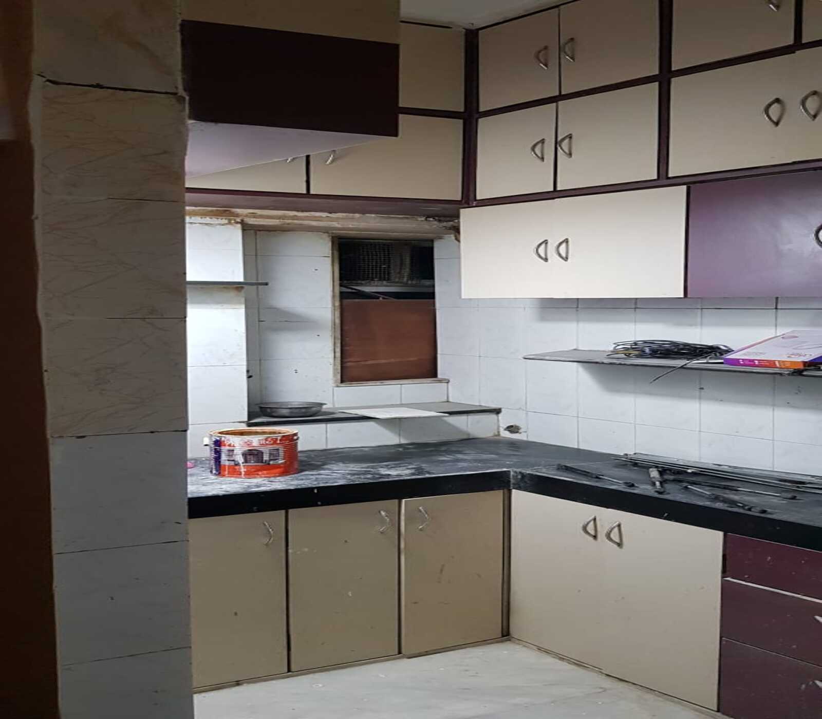 1.5 BHK Apartment For Rent in Parel
