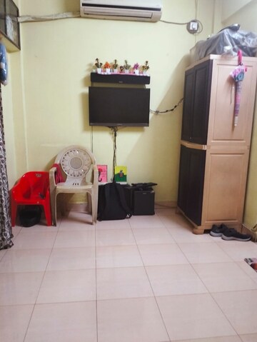 Room in 1 RK Apartment at Kalwa – for Sale