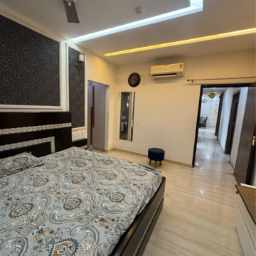 Bedroom in 3.5 BHK Apartment at Paras Dews, Panwala Khusropur – for Rent