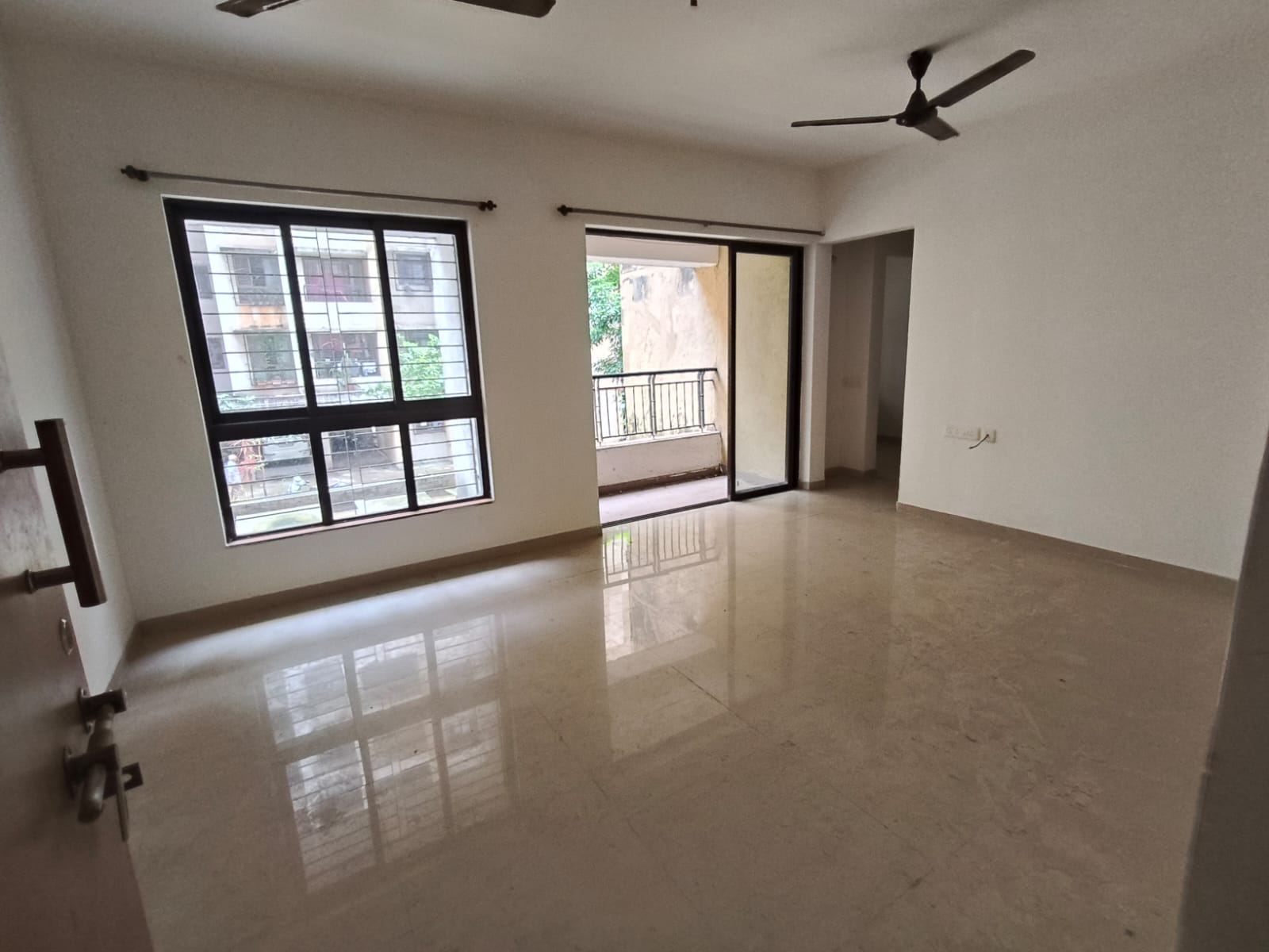 1 BHK + Pooja Room Apartment For Sale in Lodha Palava - Casa Bella