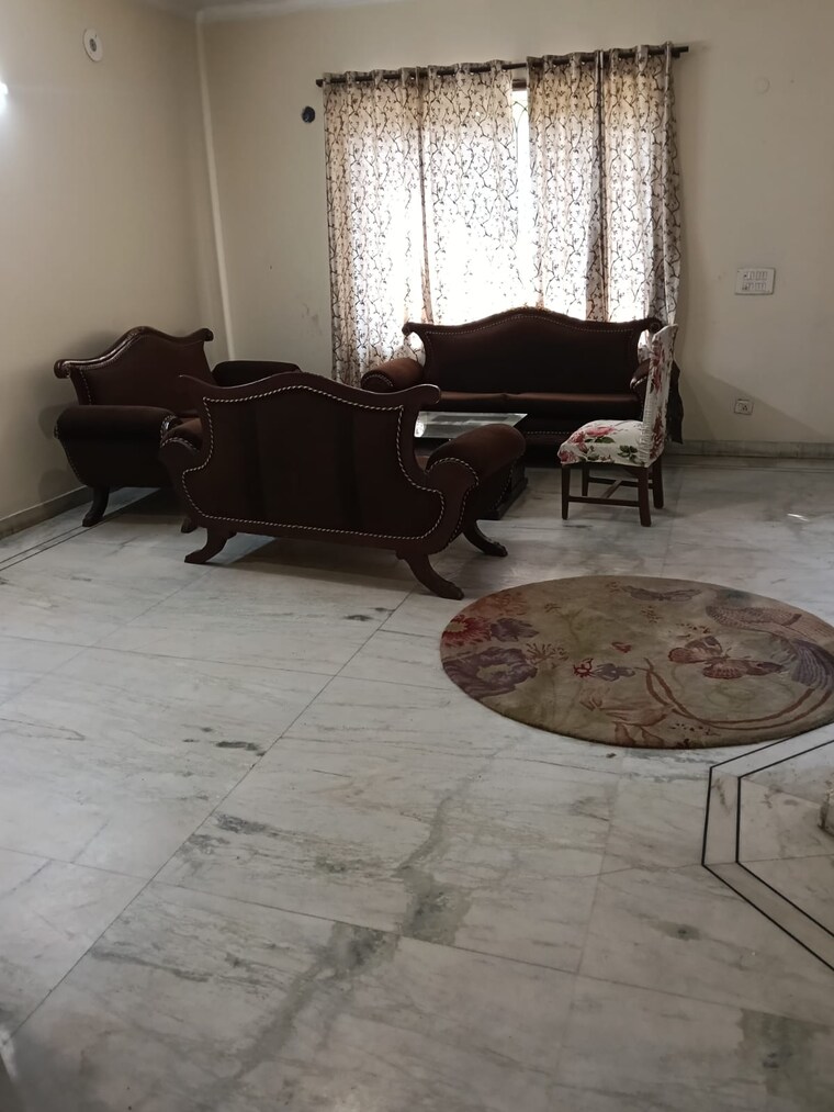 Living Room, ansal-plaza-sector-23 3 Bedroom 2400 Sq.Ft. Builder Floor In Sector 23 Gurgaon 9600048