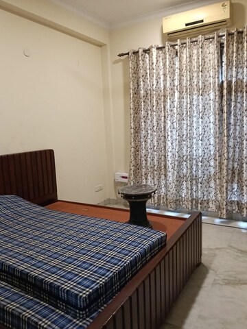 Bedroom in 3 BHK Builder Floor at Ansal Plaza Sector-23, Sector 23 – for Rent