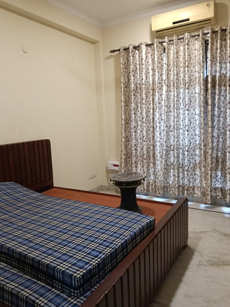 Bedroom, ansal-plaza-sector-23 3 Bedroom 2400 Sq.Ft. Builder Floor In Sector 23 Gurgaon 9600048