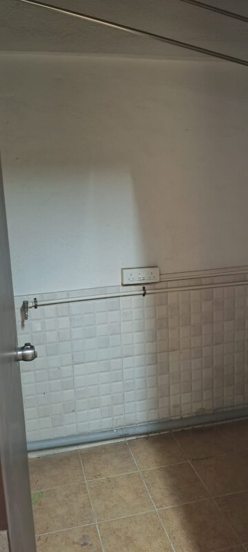 Bathroom in 2 BHK Apartment at Paramount Altissimo, Wakad – for Sale