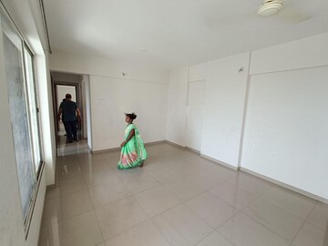 Room in 3 BHK Apartment at Parklane Urbanjoy Wing A, Sus – for Rent