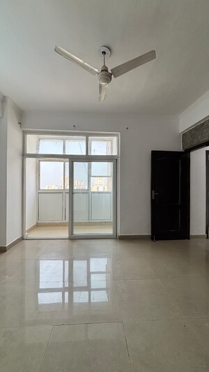 Room in 2 BHK Apartment at DPL Flora Heritage, Sector 1 Greater Noida – for Sale
