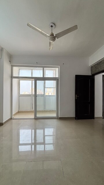 Room in 2 BHK Apartment at DPL Flora Heritage, Sector 1 Greater Noida – for Sale
