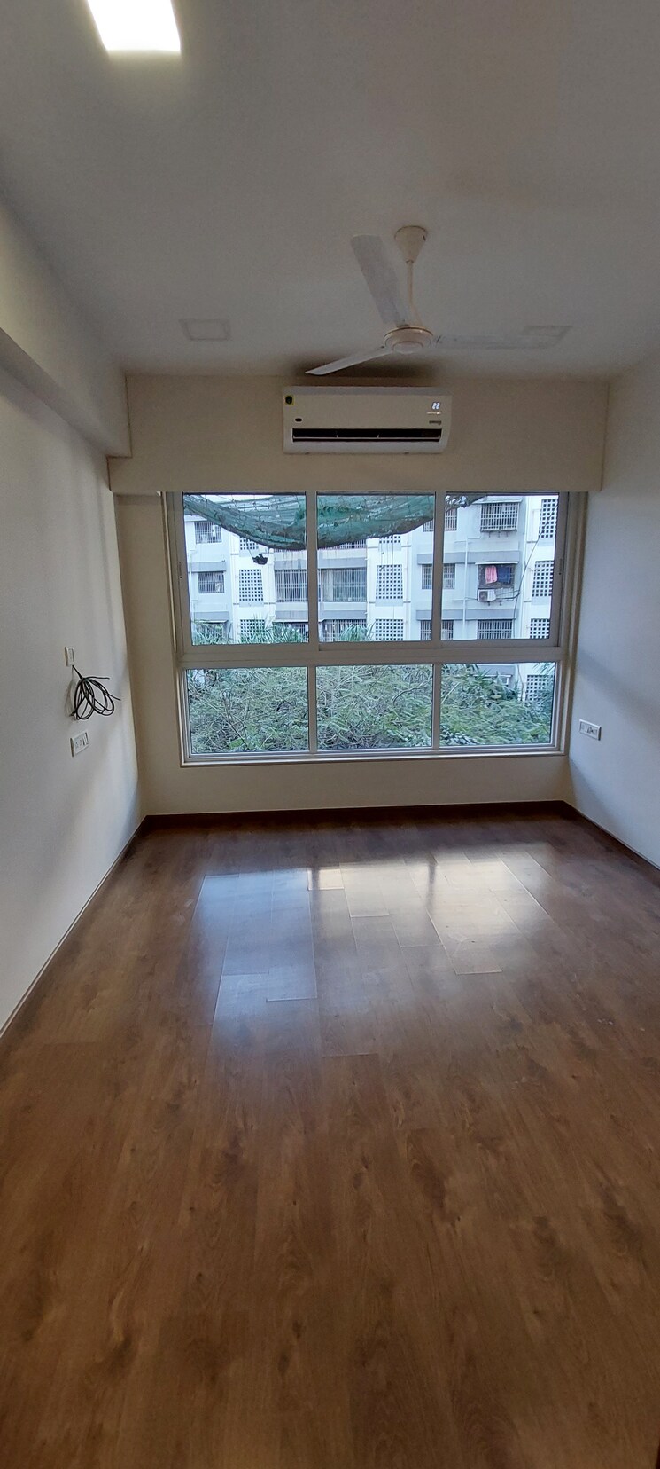 Room, group-satellite-elegance 1 Bedroom 427 Sq.Ft. Apartment In Goregaon East Mumbai 9600181