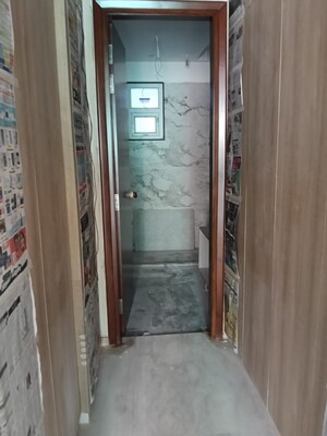 Building Lobby in 4 BHK Builder Floor at Ansal Plaza Sector-23, Sector 23 – for Sale