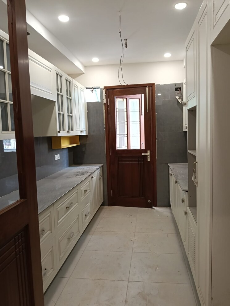 Kitchen, ansal-plaza-sector-23 4 Bedroom 2066 Sq.Ft. Builder Floor In Sector 23 Gurgaon 9600324