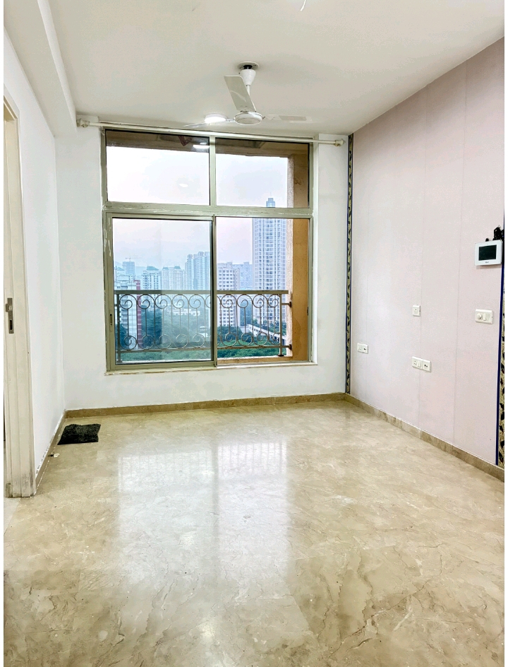1 BHK + Pooja Room Apartment For Sale in Hiranandani Estate Solitaire C