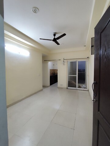 Room in 3 BHK Apartment at Gardenia Gateway, Sector 75 – for Rent