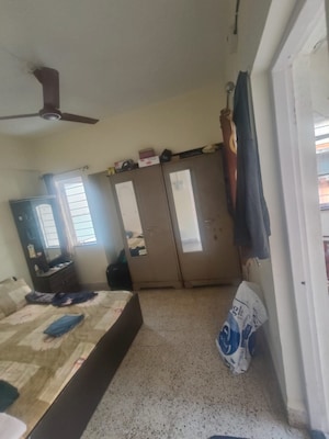 Master Bedroom in 1 BHK Apartment at Sai Apartments Aundh, Aundh – for Rent