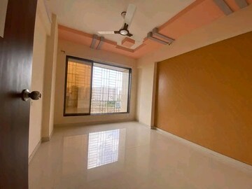 Room in 3 BHK Apartment at Deep Heights, Nalasopara West – for Sale