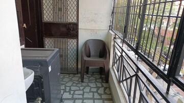 Balcony in 1 BHK Builder Floor at Vaishali Sector 4 – for Rent