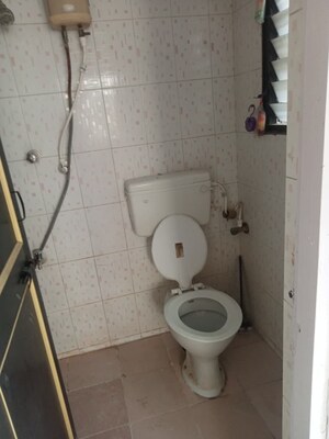 Bathroom in 1 BHK Apartment at Mantri Kinara, Bopodi – for Rent