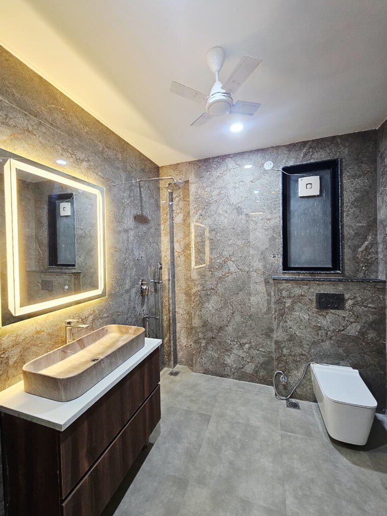 Bathroom, ansal-api-versalia-2 4 Bedroom 3762 Sq.Ft. Builder Floor In Sector 67a Gurgaon 9600530