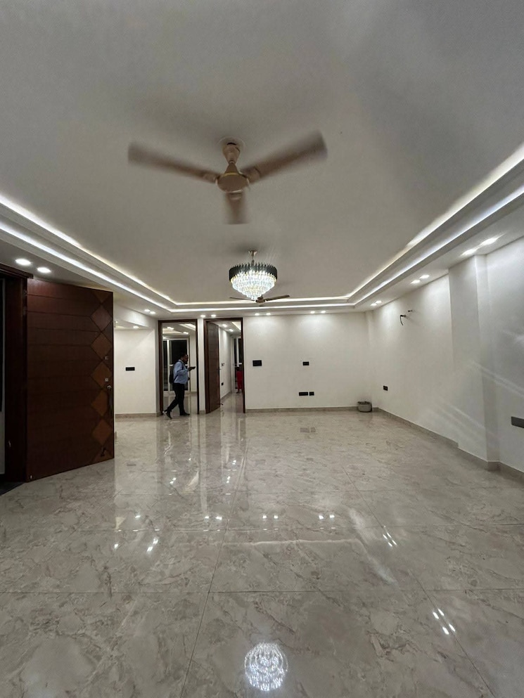 Room, saket 4 Bedroom 2200 Sq.Ft. Builder Floor In Saket Delhi 9600637