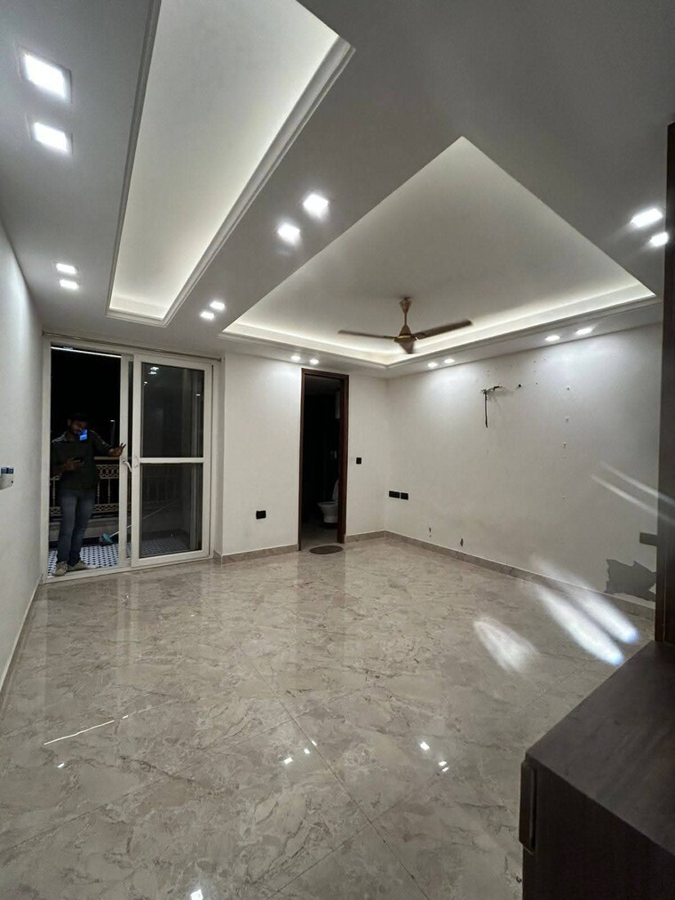 Room, saket 4 Bedroom 2200 Sq.Ft. Builder Floor In Saket Delhi 9600637