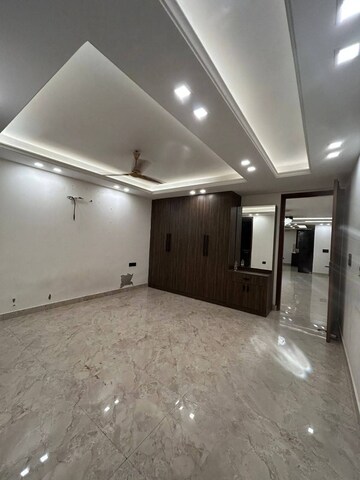4 BHK Builder Floor For Rent in Saket