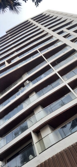 4 BHK Apartment For Rent in Bandra West