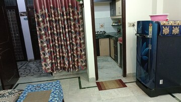 Room in 1 BHK Builder Floor at Vaishali Sector 4 – for Rent