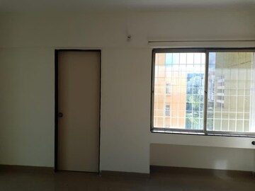 Room in 2 BHK Apartment at Mahesh Paradise, Aundh – for Rent