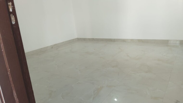 Room, saket 1 Bedroom 500 Sq.Ft. Builder Floor In Saket Delhi 9600590