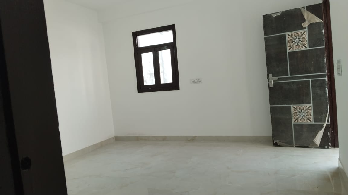 1 BHK + Study Room Builder Floor For Sale in Saket