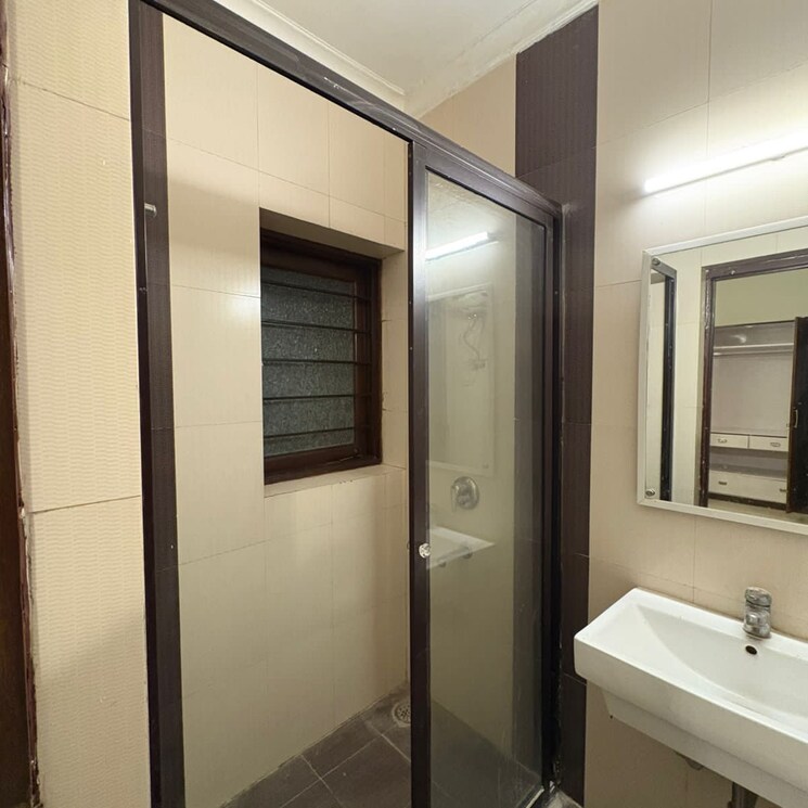 Attached Bathroom, lajpat nagar i 3 Bedroom 1800 Sq.Ft. Independent House In Lajpat Nagar I Delhi 9600633