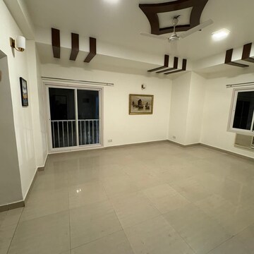 Room in 3 BHK Independent House at Lajpat Nagar I – for Rent