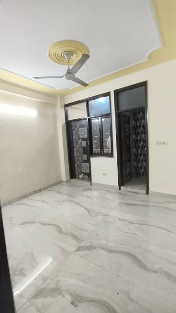 Room in 1 BHK Builder Floor at Saket – for Rent