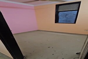 Room in 3 BHK Builder Floor at Govindpuri – for Sale
