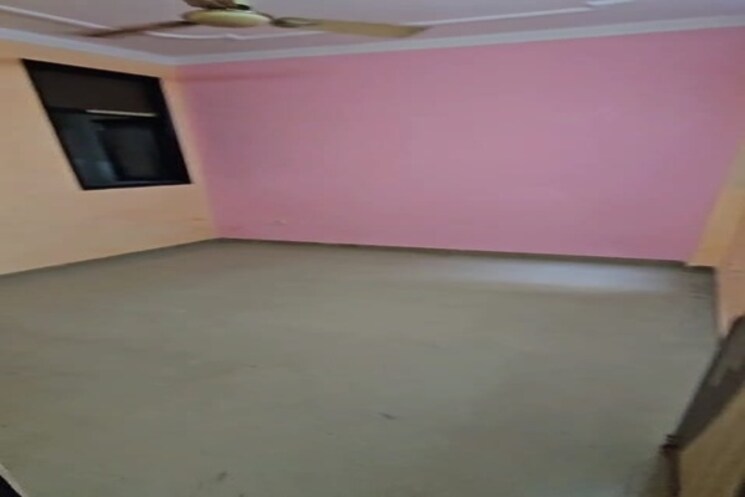 Room, govindpuri 3 Bedroom 1080 Sq.Ft. Builder Floor In Govindpuri Delhi 9600816